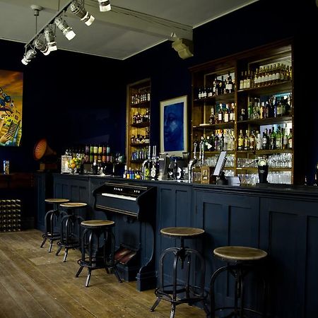 The Convent Hotel Stroud  Luaran gambar