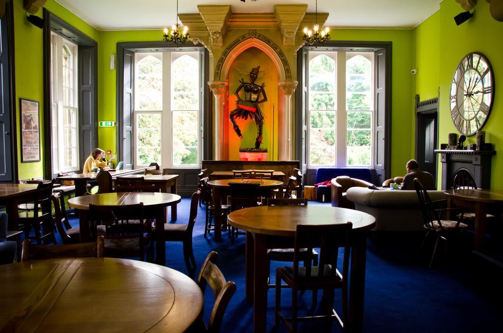 The Convent Hotel Stroud  Luaran gambar